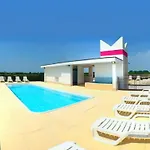아파트 Enjoy The Sun From Our Terrace-beahost