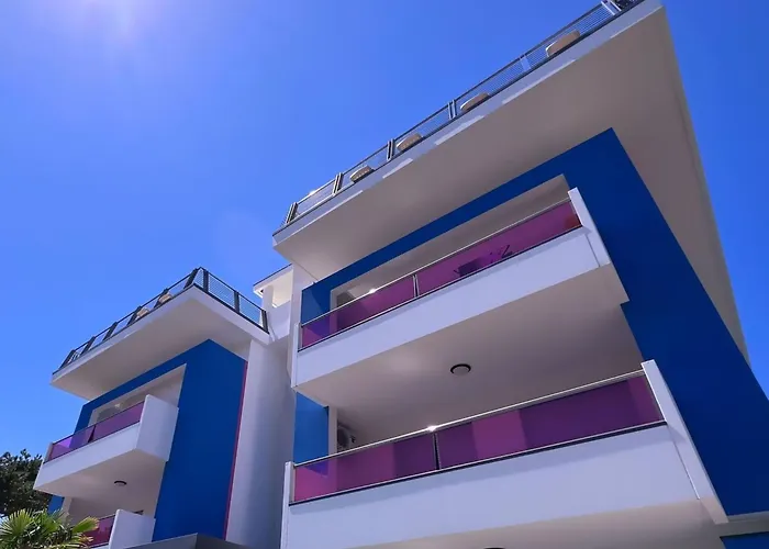 Enjoy The Sun From Our Terrace-beahost * 비비오네