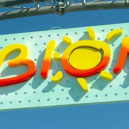 Appartamento Enjoy The Sun From Our Terrace-beahost Bibione